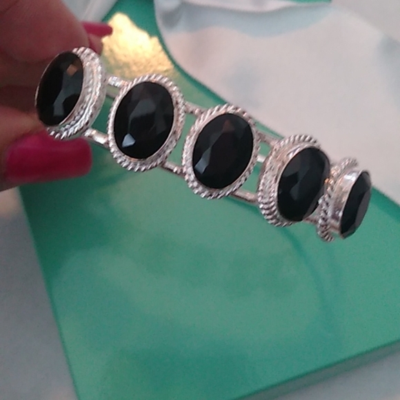 Black Spinel + Sterling Silver 925 Bangle Bracelet - Picture 3 of 7